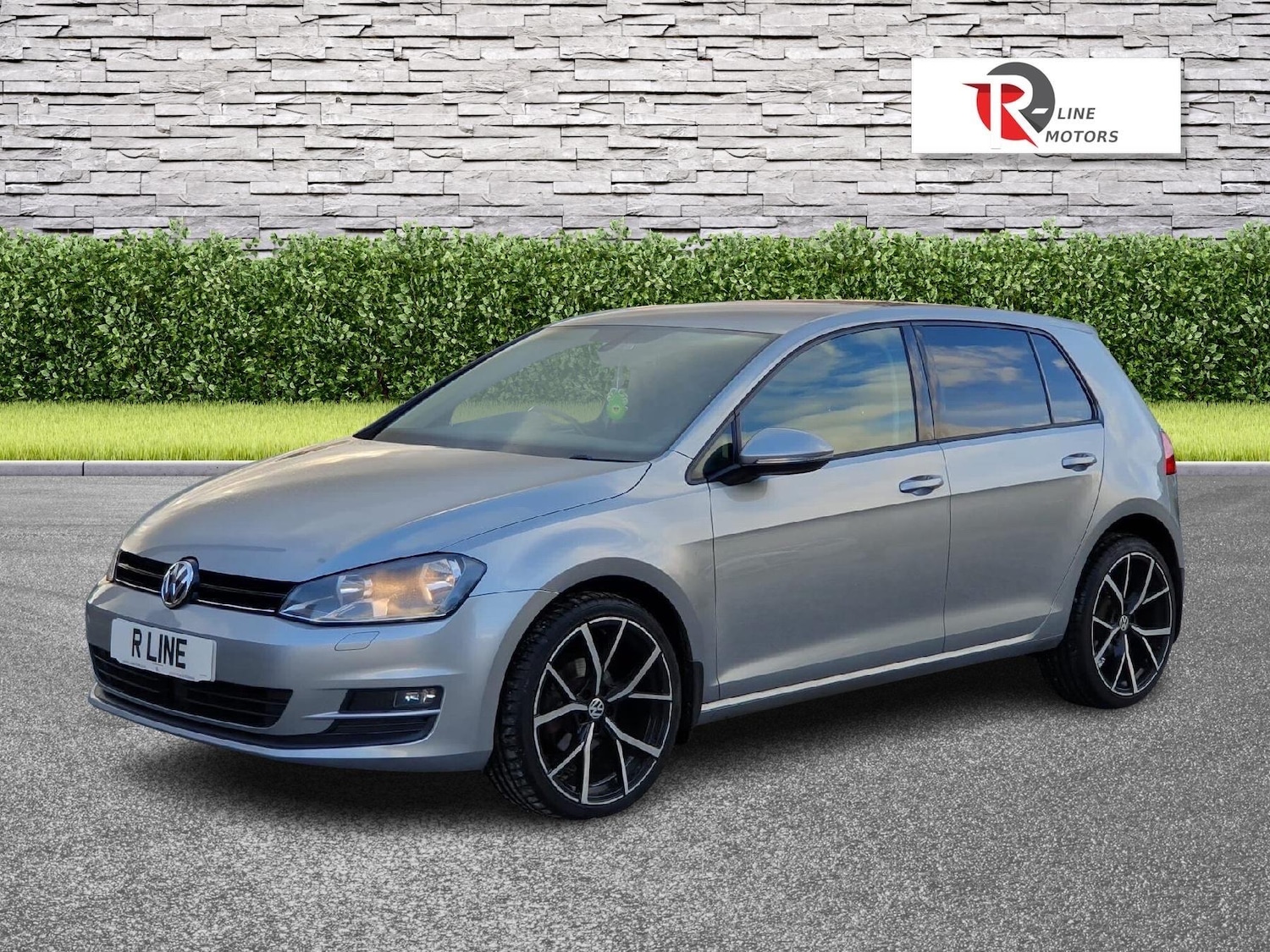 Used Volkswagen Golf 2014 for sale - 76619611: Photo 4