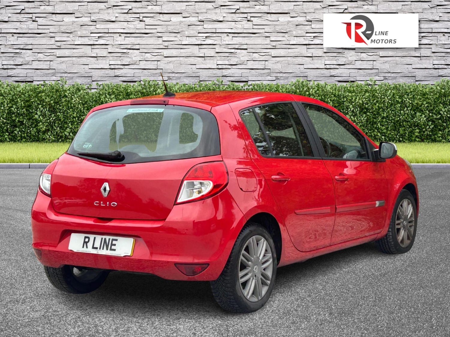 Used Renault Clio 2012 for sale - 76513210: Photo 10