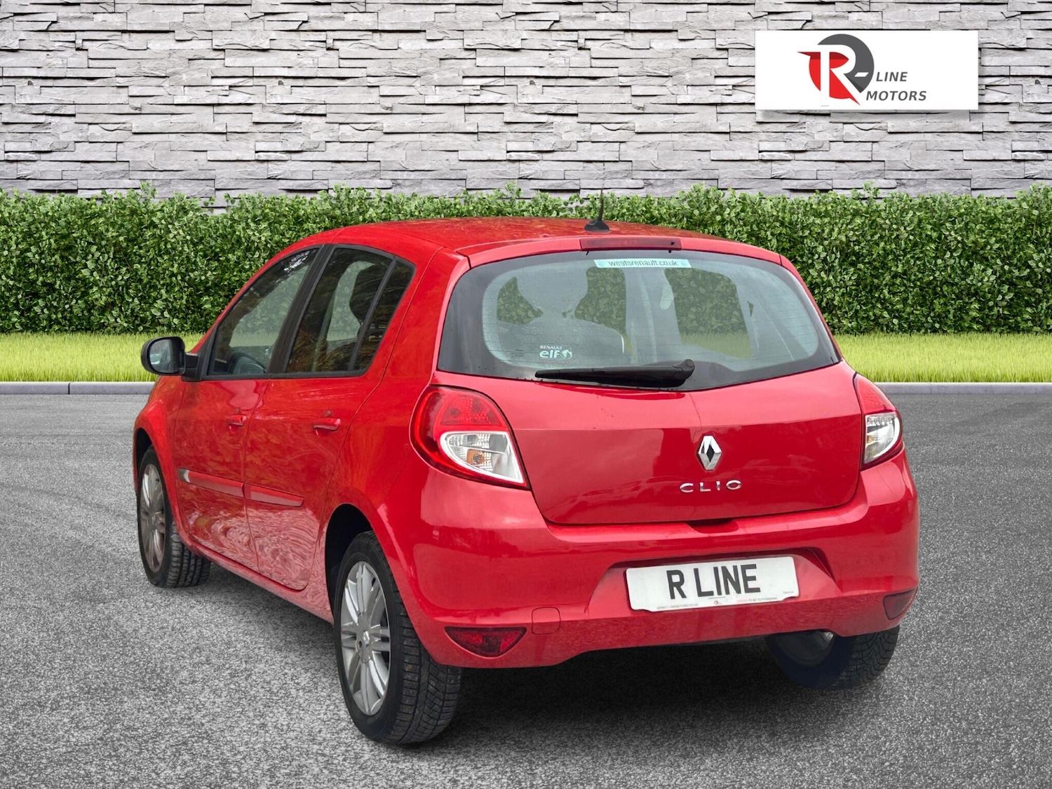 Used Renault Clio 2012 for sale - 76513210: Photo 8