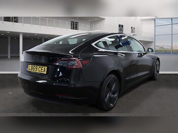 Used Tesla Model 3 2019 for sale - 77253613: Photo