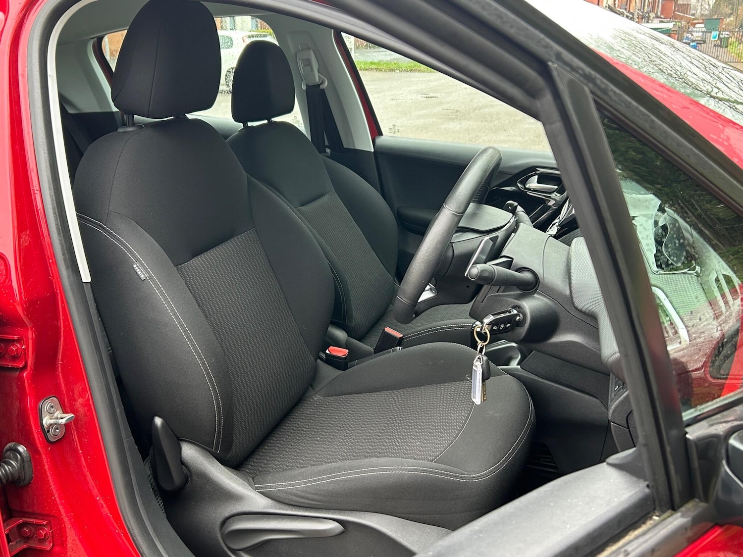 Used Peugeot 208 2018 for sale - 78086058: Photo 33