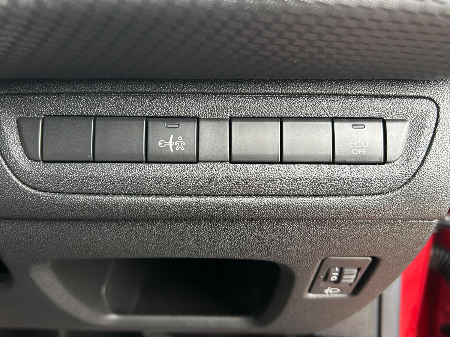 Used Peugeot 208 2018 for sale - 78086058: Photo 39