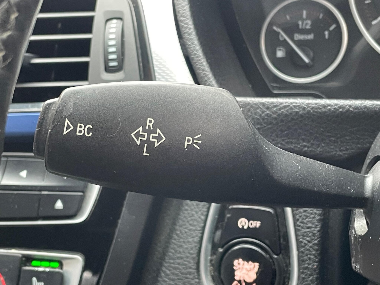 Used BMW 4 Series 2013 for sale - 76151237: Photo 40