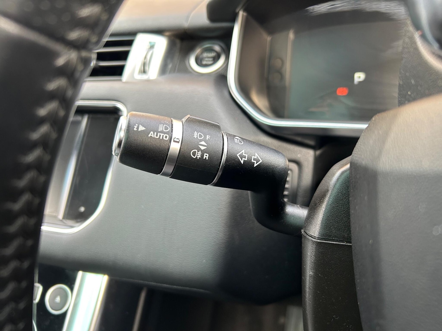 Used Land Rover Range Rover Sport 2015 for sale - 77279025: Photo 52