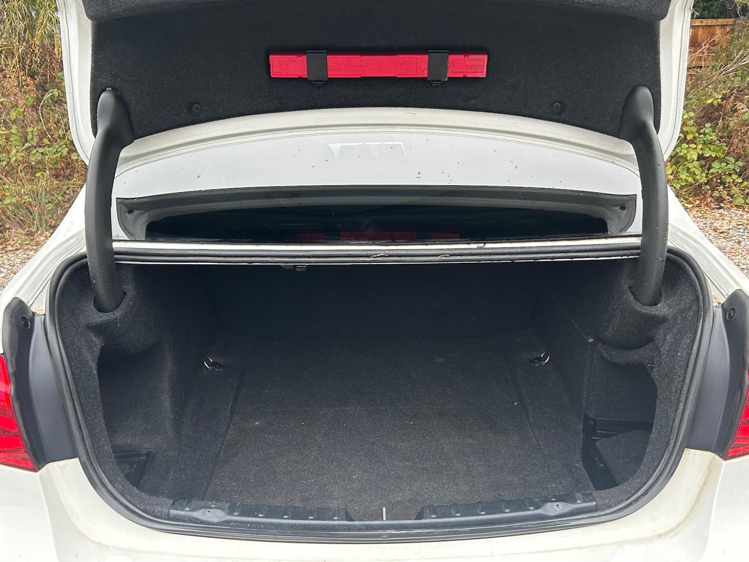 Used BMW 3 Series 2017 for sale - 76592437: Photo 22