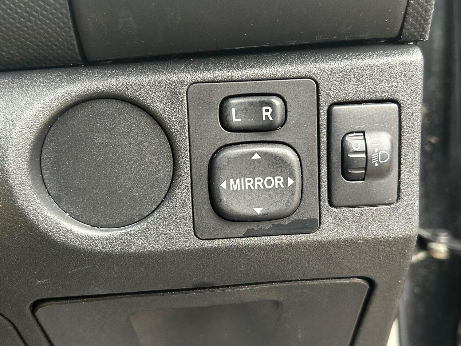 Used Toyota Yaris for sale - 77574624: Photo 33