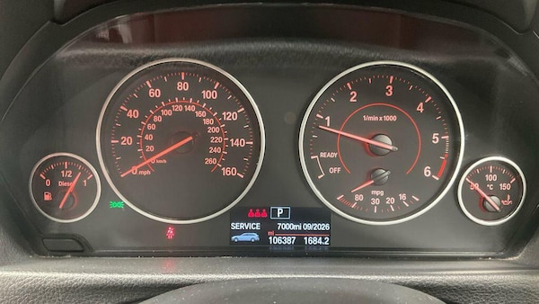 Used BMW 3 Series 2015 for sale - 76136402: Photo 10