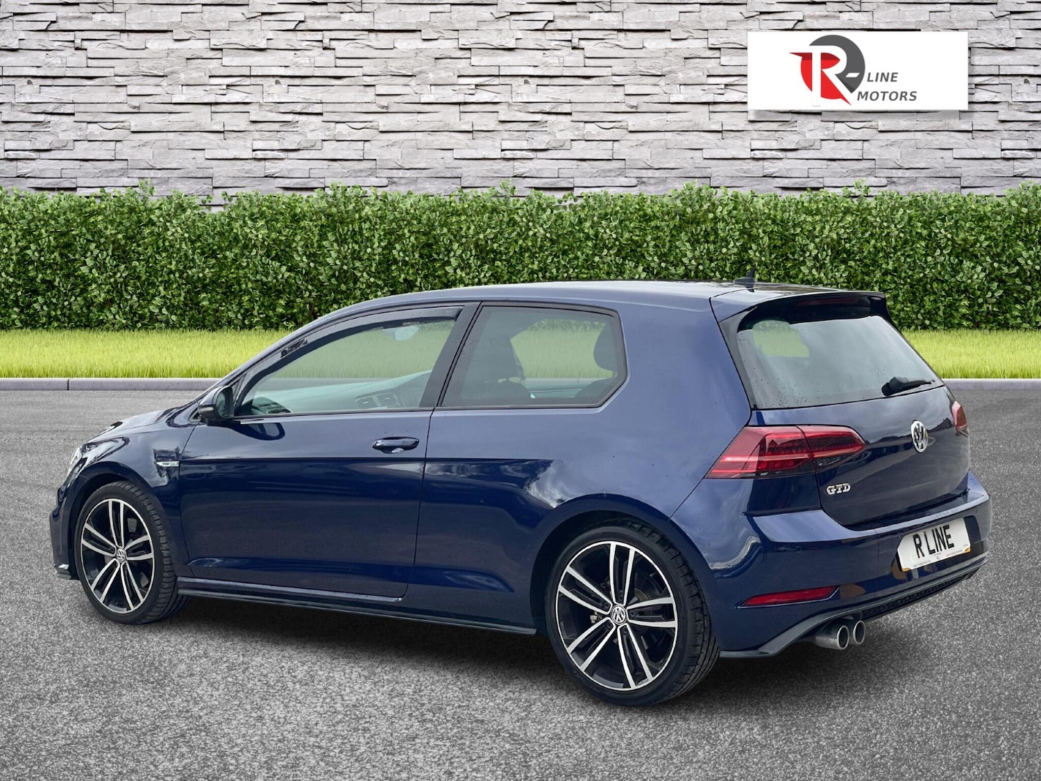Used Volkswagen Golf 2017 for sale - 76151240: Photo 10