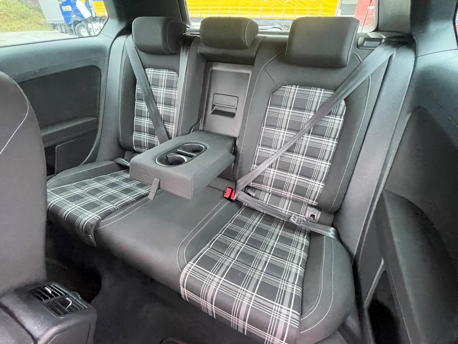 Used Volkswagen Golf 2017 for sale - 76151240: Photo 22