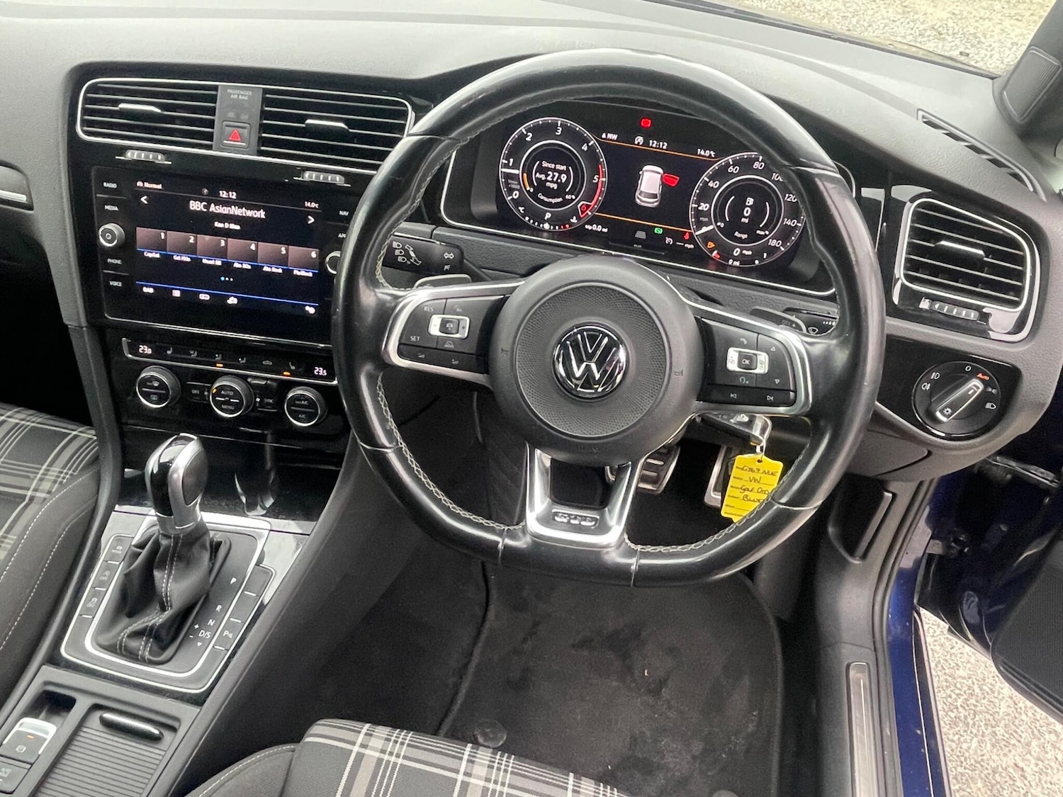 Used Volkswagen Golf 2017 for sale - 76151240: Photo 24