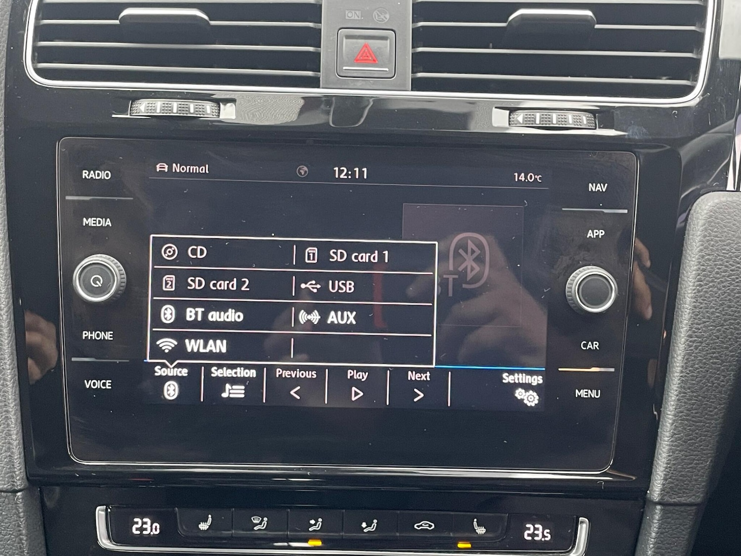 Used Volkswagen Golf 2017 for sale - 76151240: Photo 29