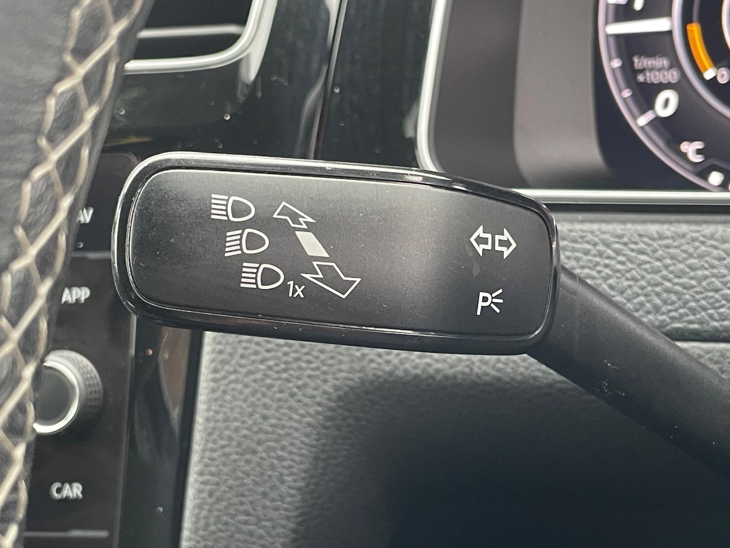 Used Volkswagen Golf 2017 for sale - 76151240: Photo 34