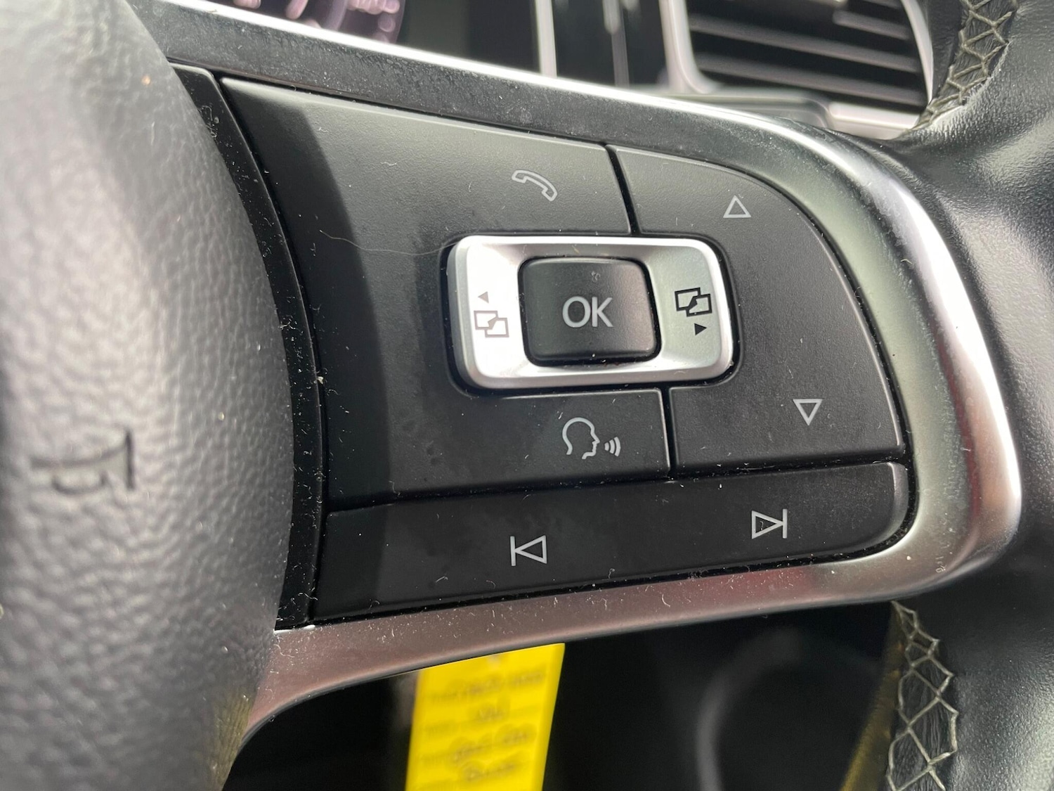 Used Volkswagen Golf 2017 for sale - 76151240: Photo 38