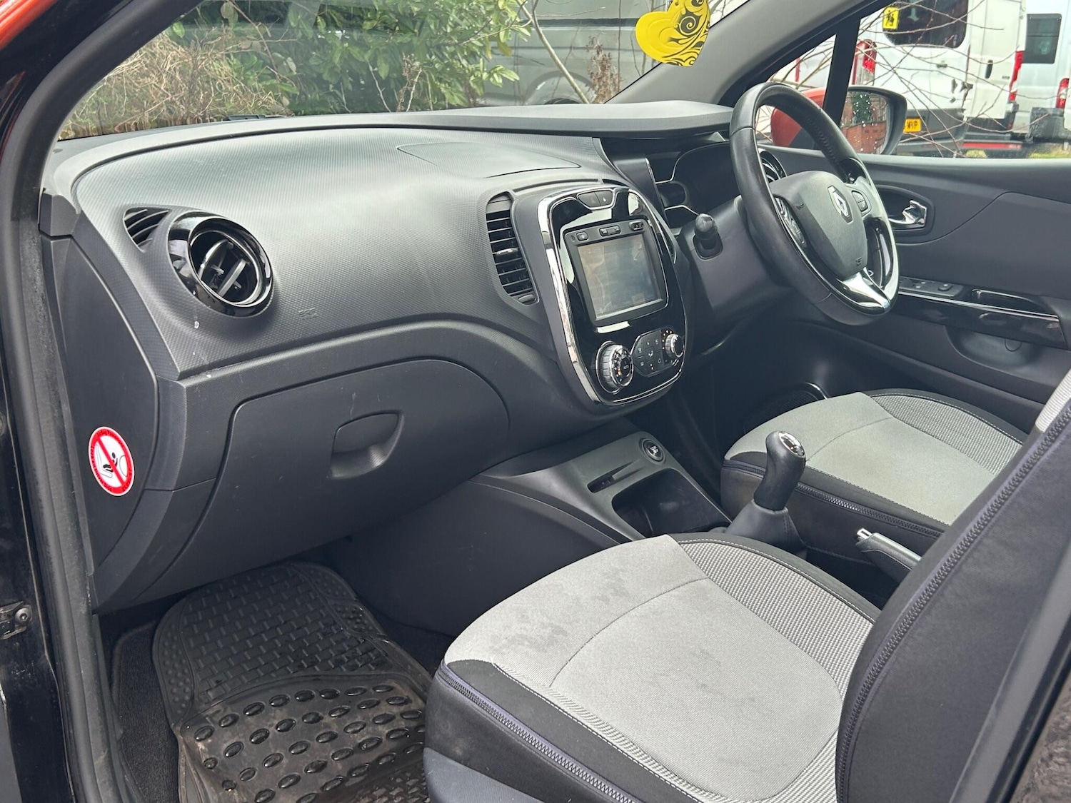 Used Renault Captur 2014 for sale - 77496515: Photo 16