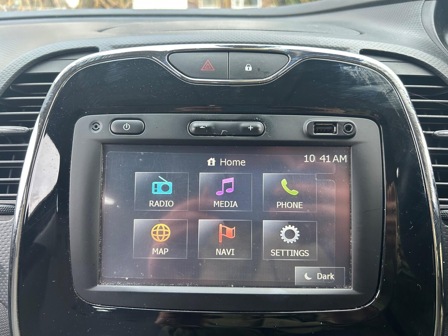 Used Renault Captur 2014 for sale - 77496515: Photo 42