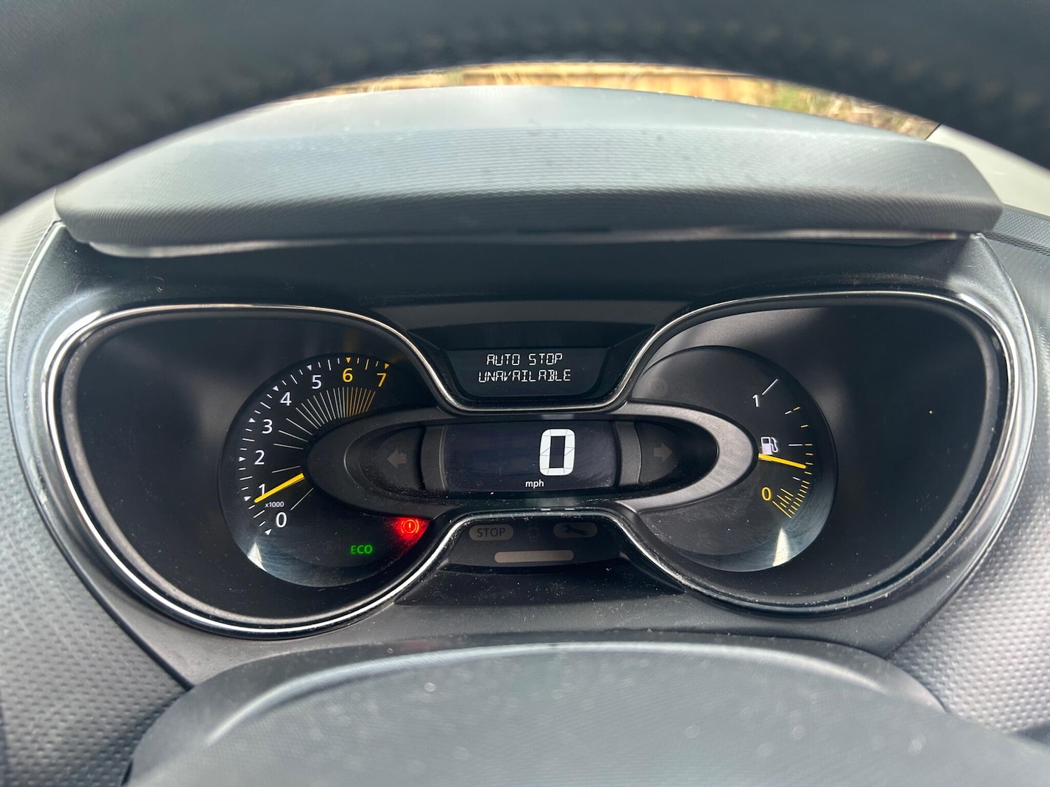 Used Renault Captur 2014 for sale - 77496515: Photo 44