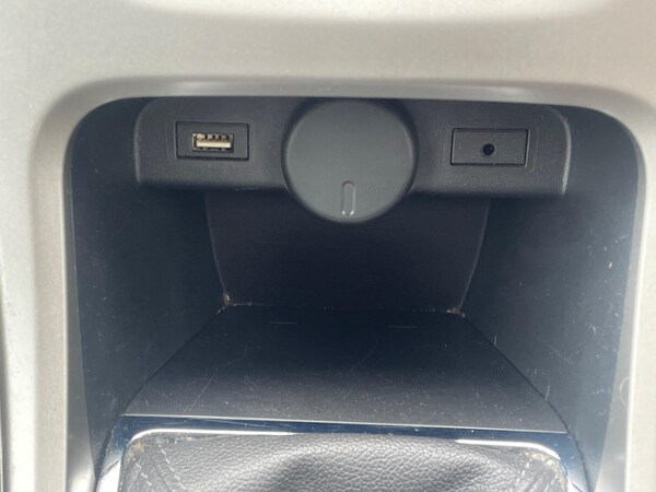Used Vauxhall Astra 2013 for sale - 76227487: Photo 31