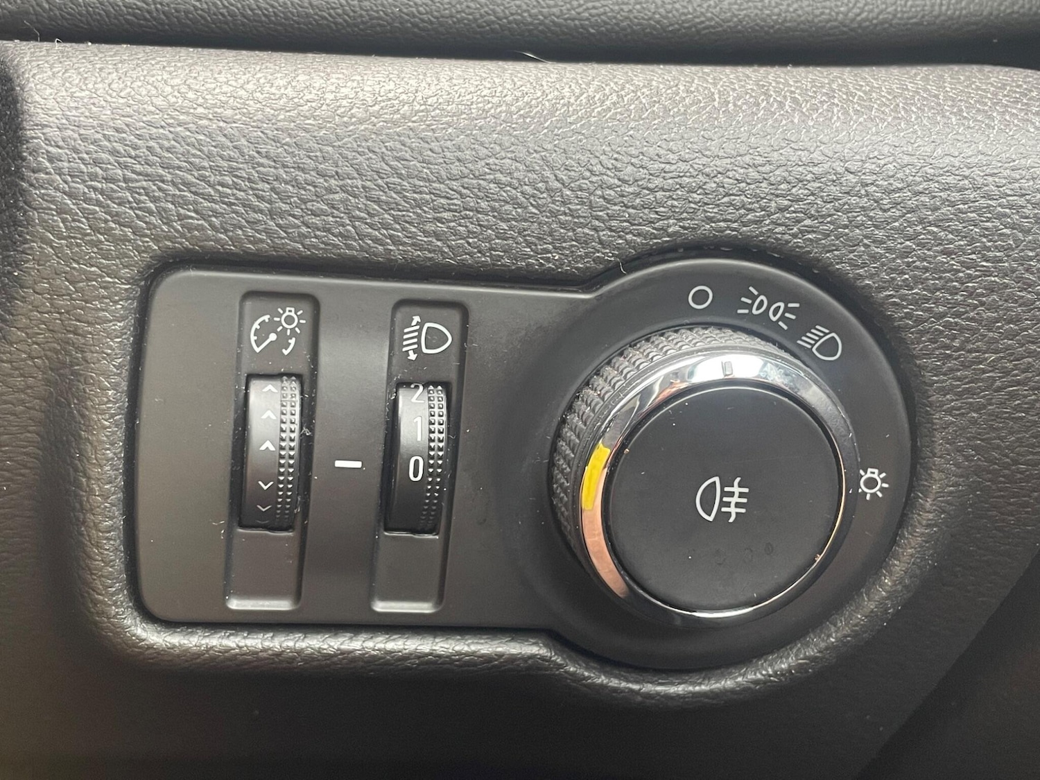 Used Vauxhall Astra 2013 for sale - 76227487: Photo 33