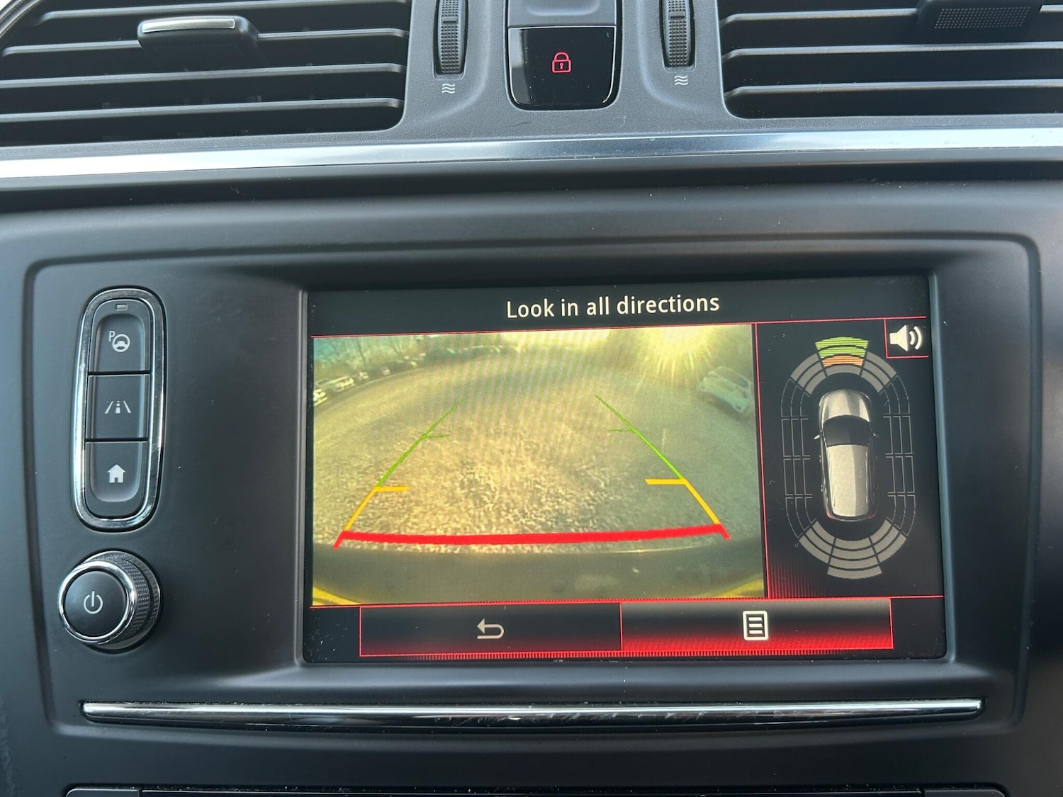 Used Renault Kadjar 2015 for sale - 76645843: Photo 21