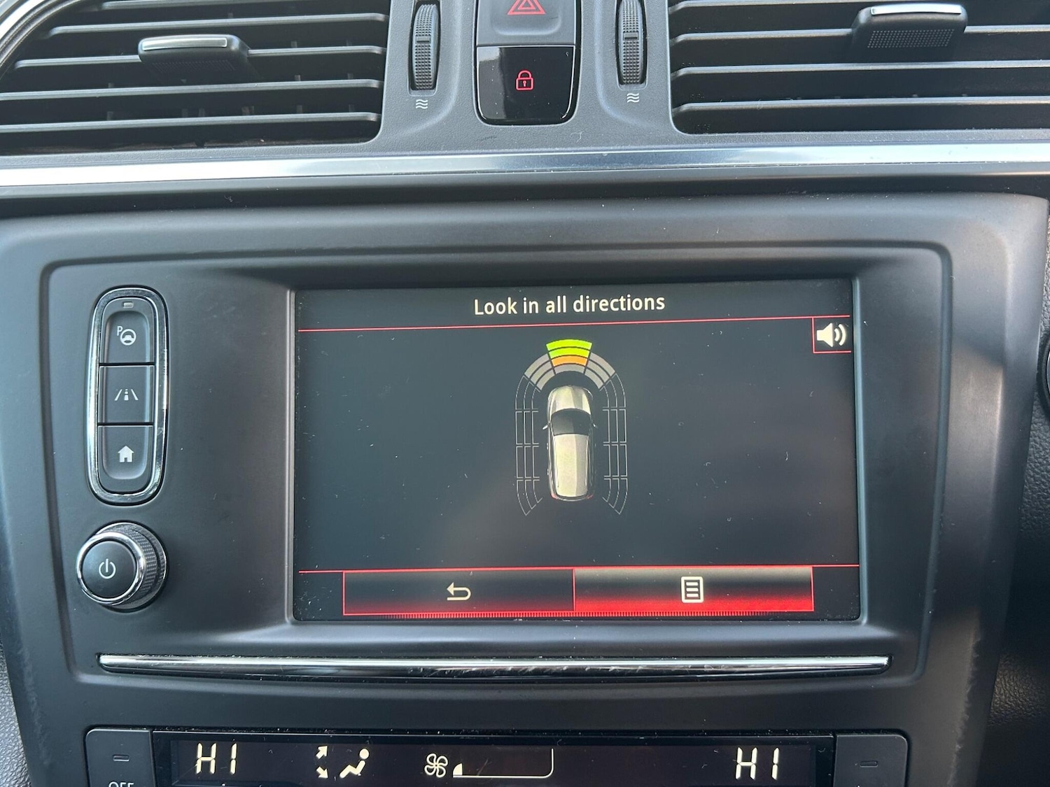 Used Renault Kadjar 2015 for sale - 76645843: Photo 22