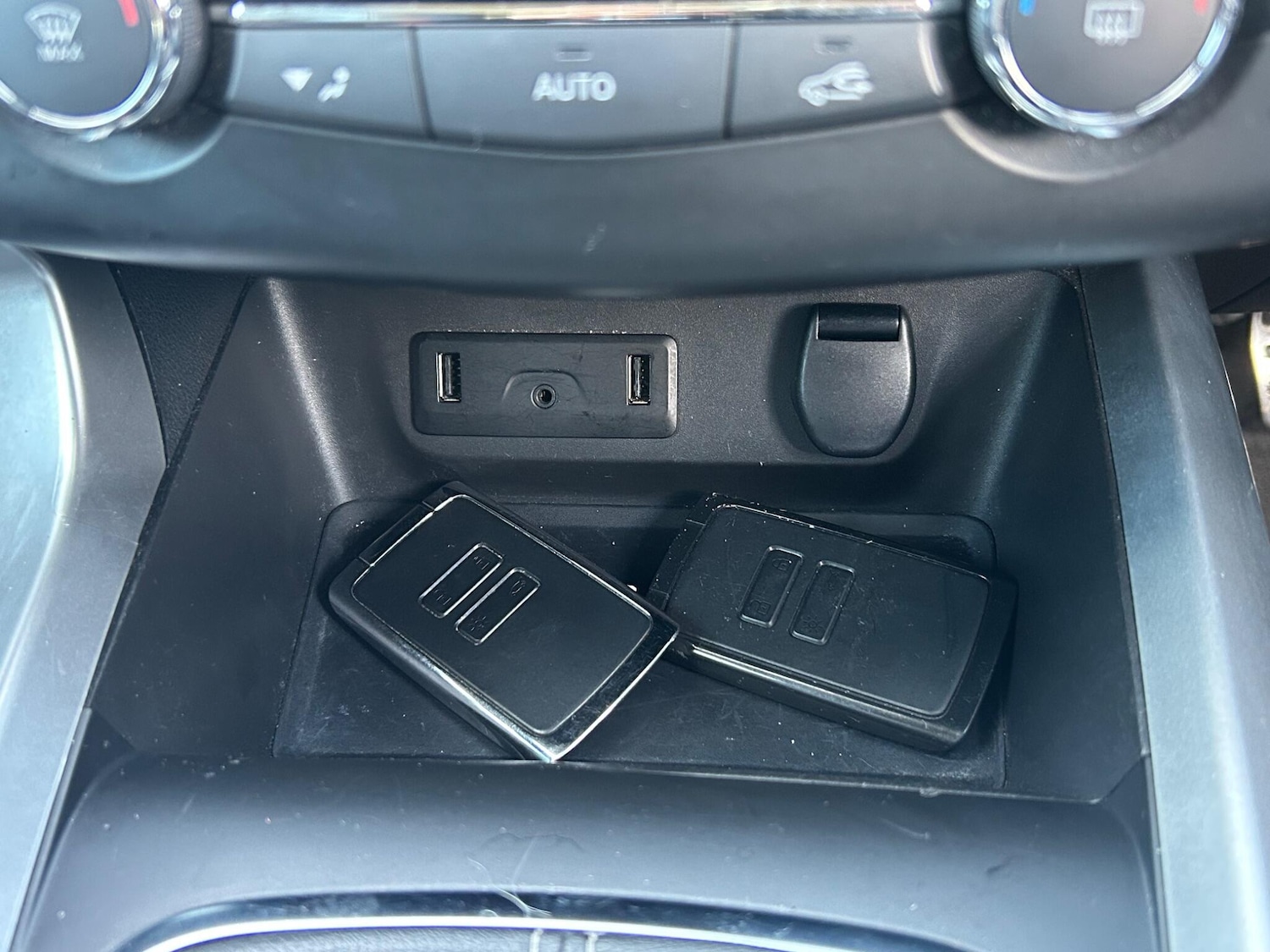 Used Renault Kadjar 2015 for sale - 76645843: Photo 29