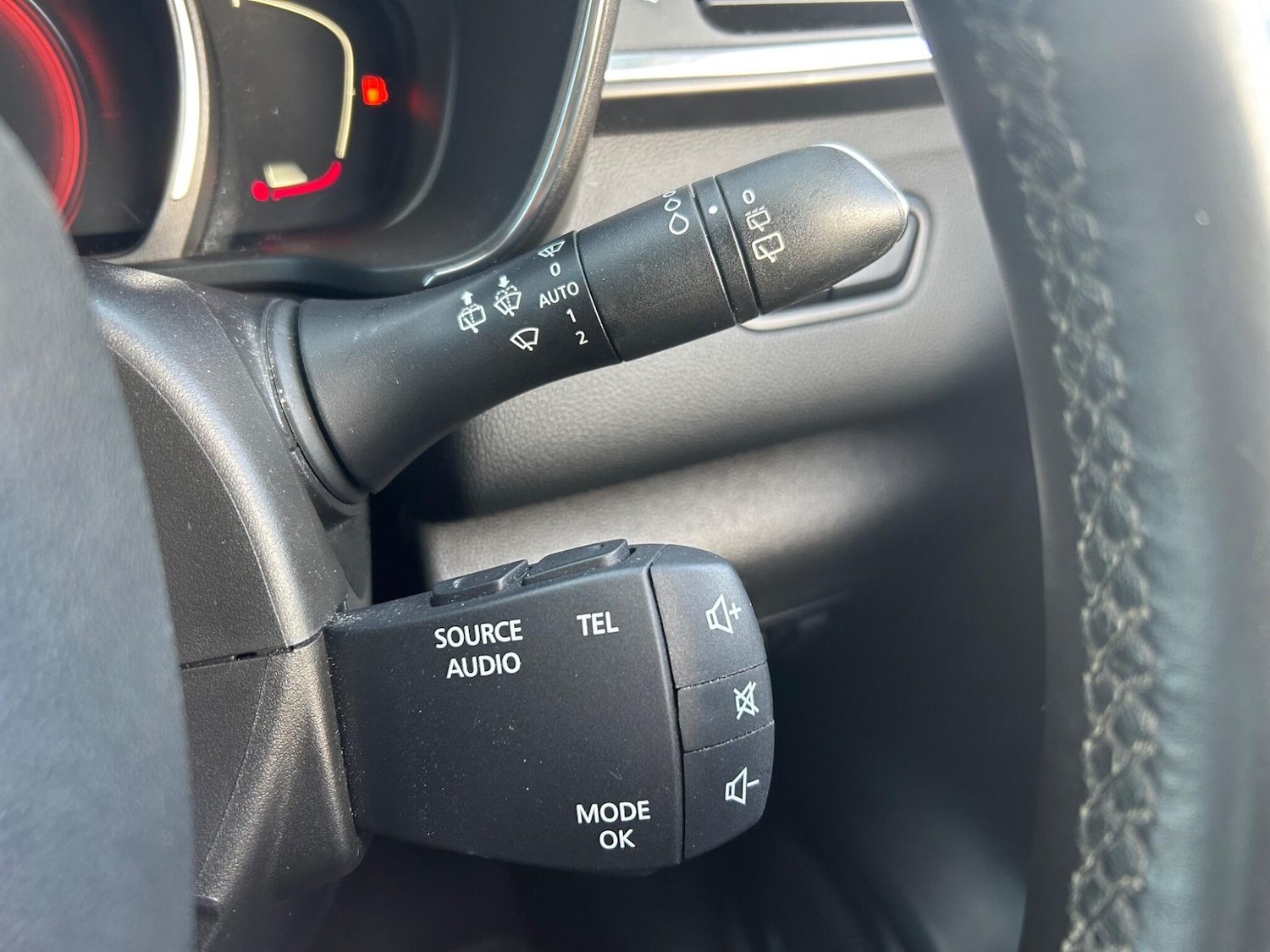 Used Renault Kadjar 2015 for sale - 76645843: Photo 38