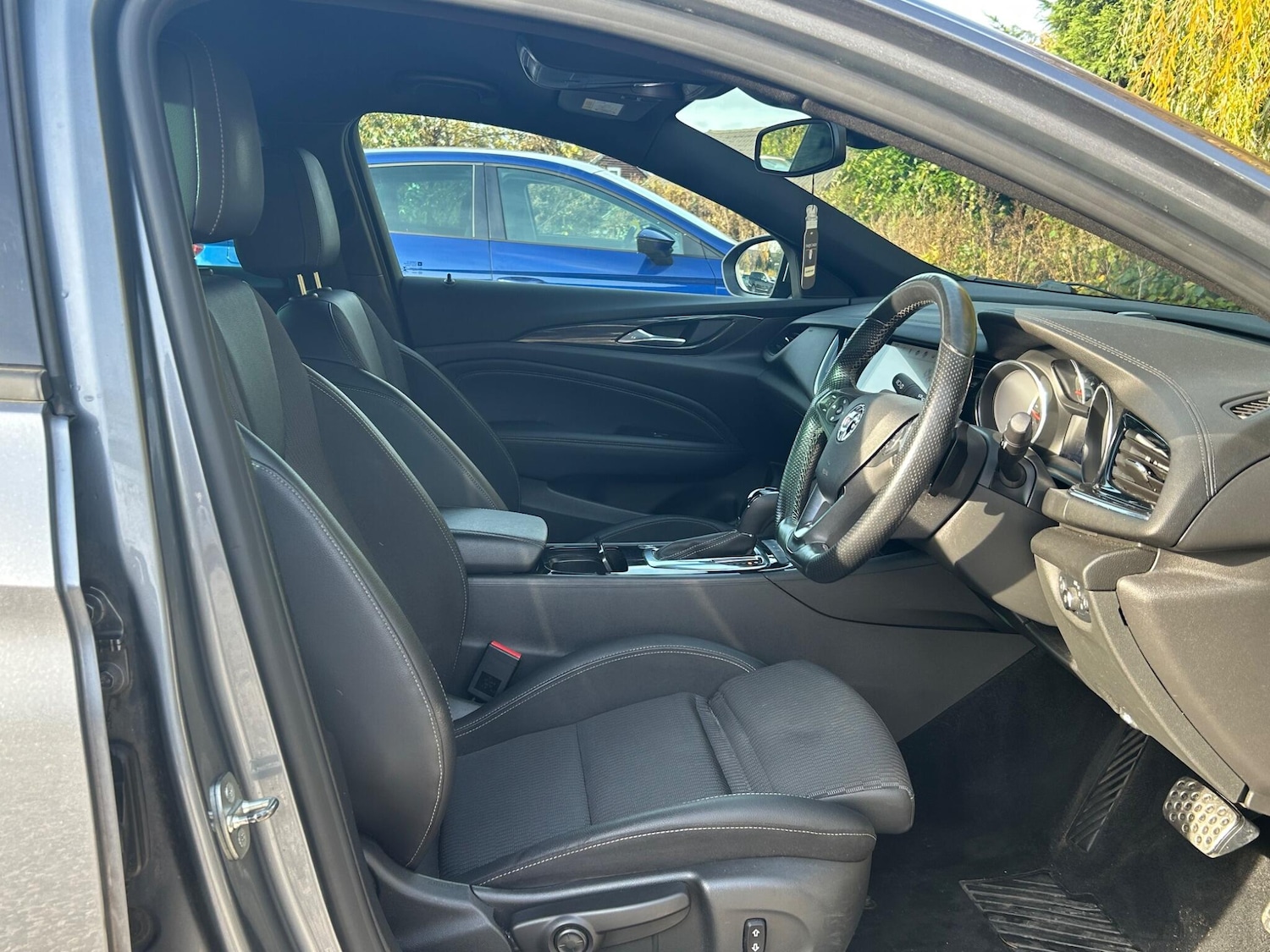 Used Vauxhall Insignia 2017 for sale - 76440570: Photo 12