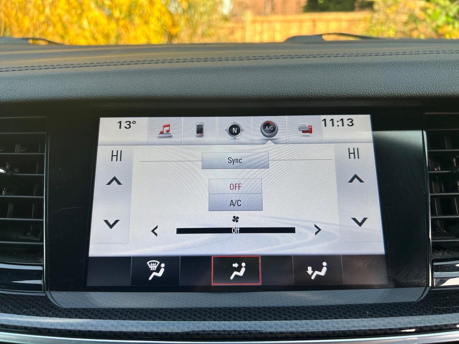 Used Vauxhall Insignia 2017 for sale - 76440570: Photo 34