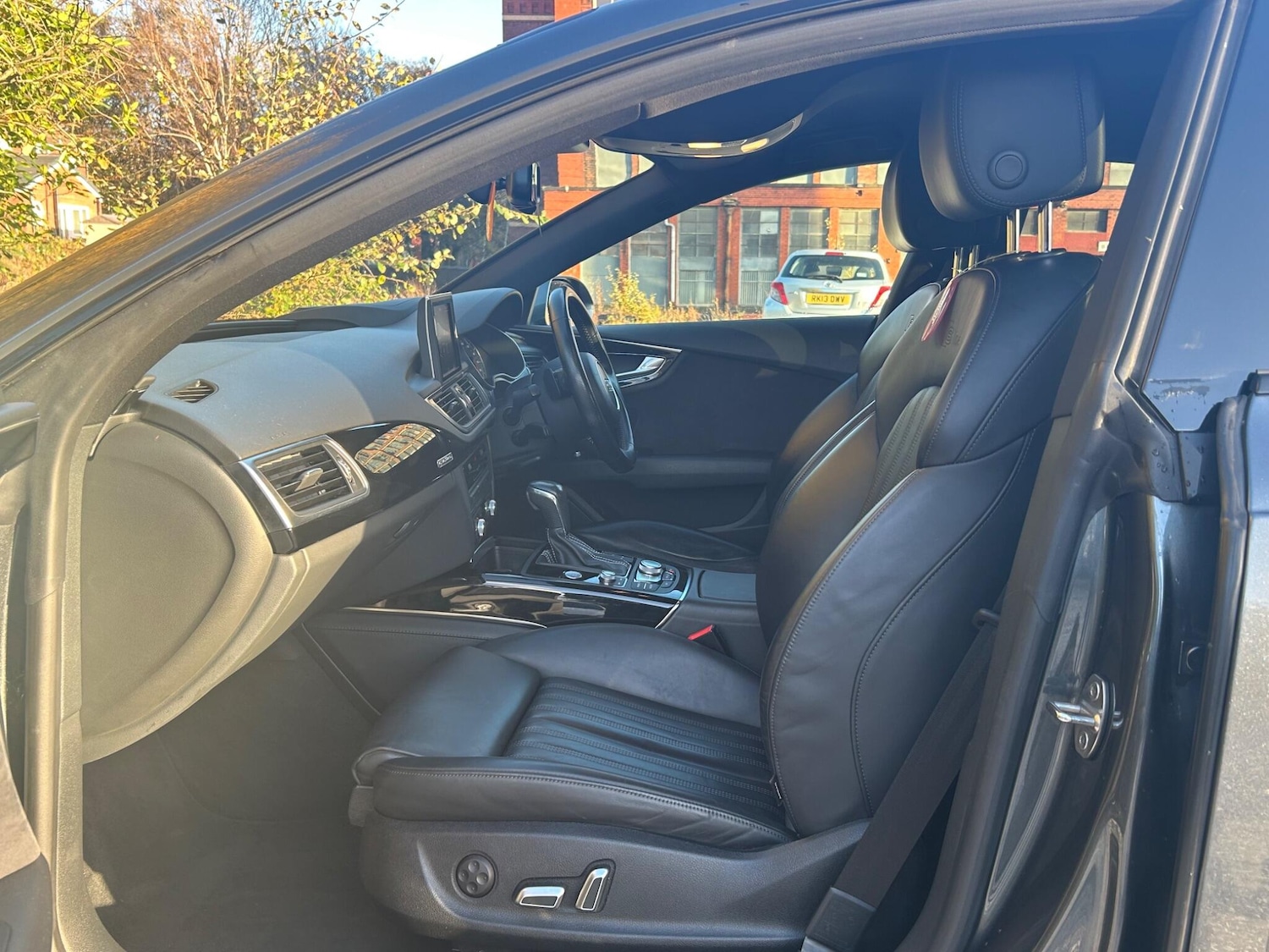 Used Audi A7 2016 for sale - 76995749: Photo 25