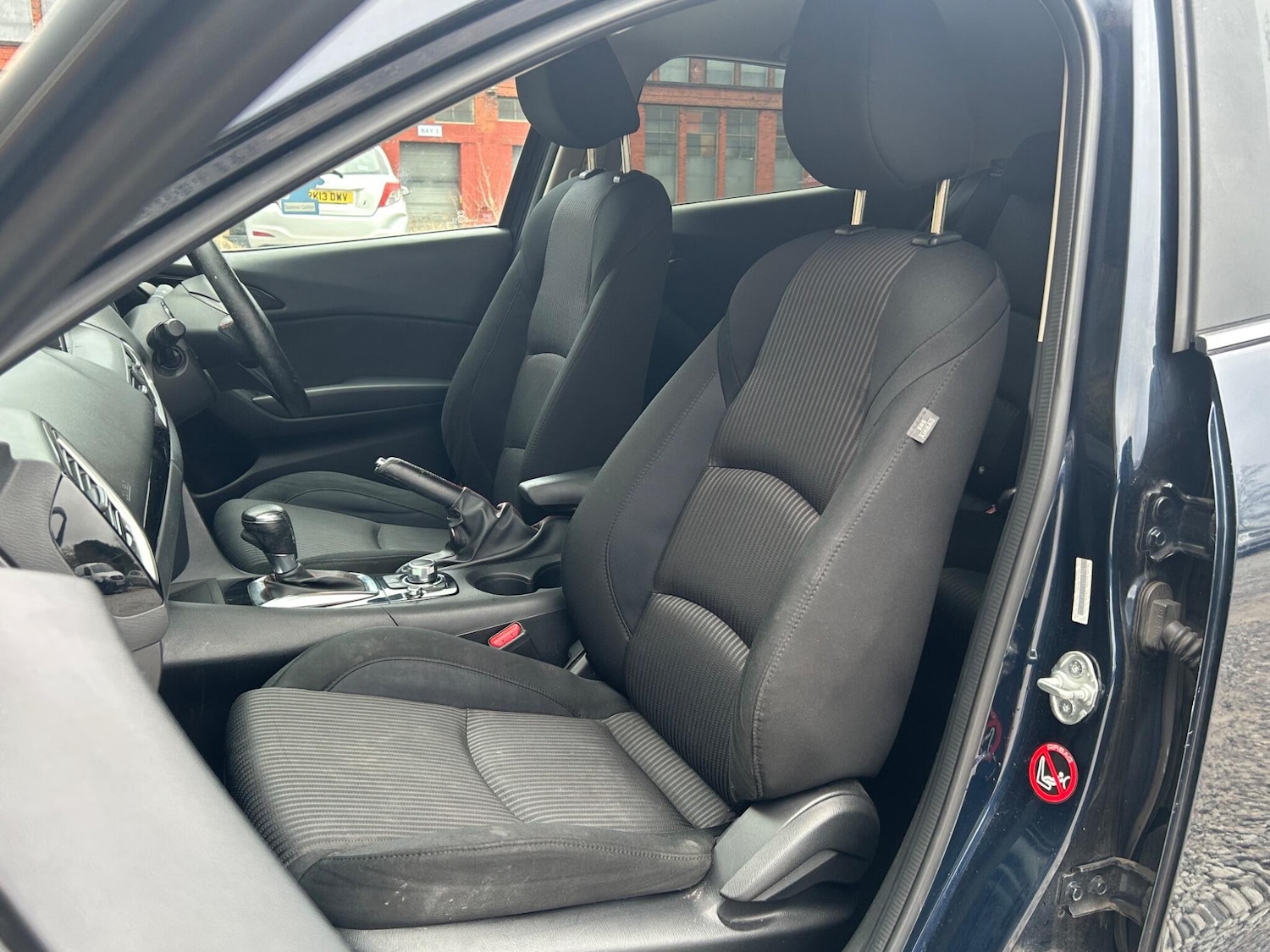 Used Mazda Mazda3 2014 for sale - 77597644: Photo 15