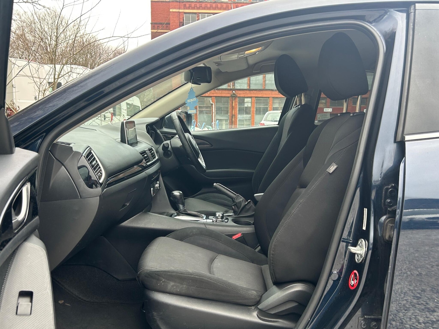 Used Mazda Mazda3 2014 for sale - 77597644: Photo 17