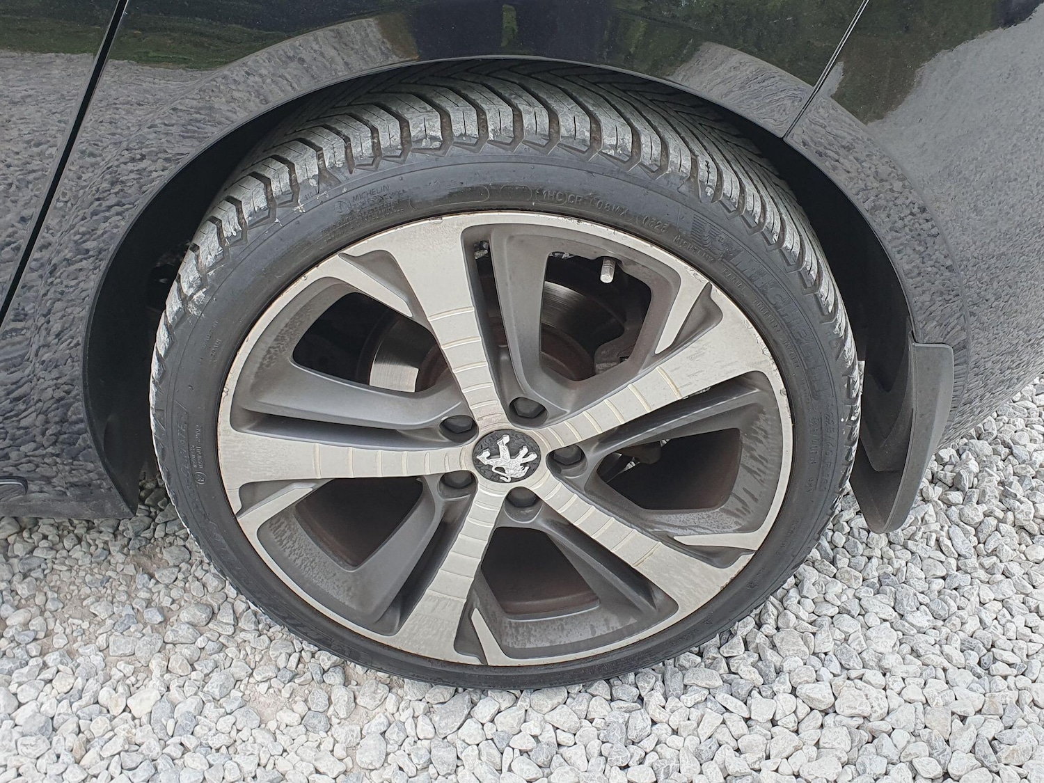 Vehicle 33