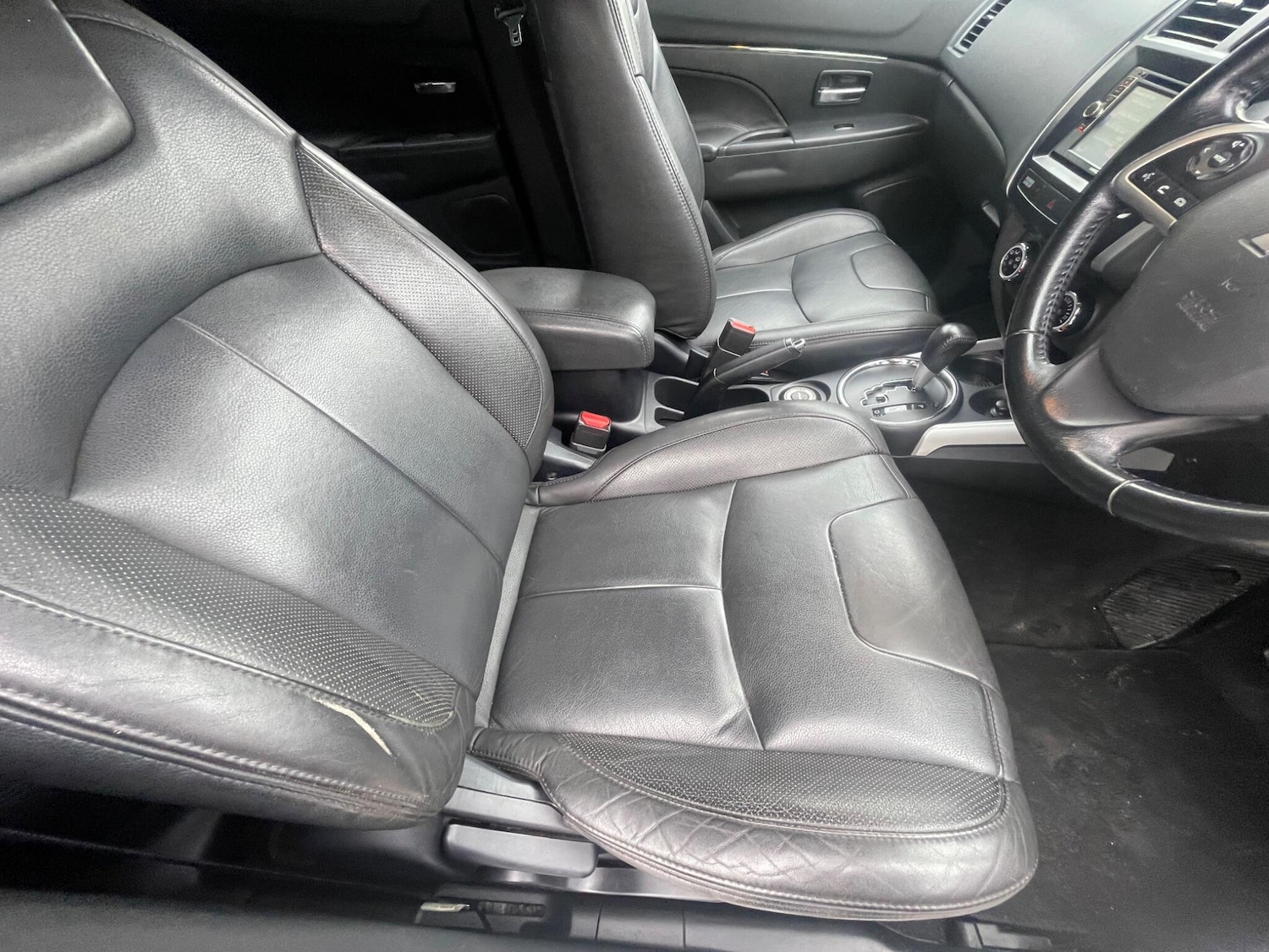 Used Mitsubishi ASX 2013 for sale - 76989575: Photo 30