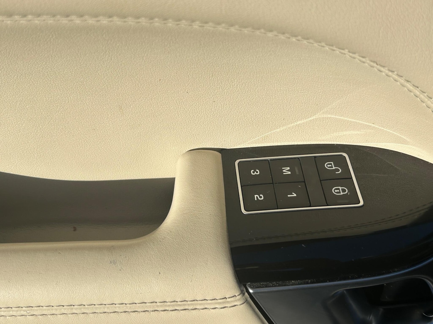 Used Land Rover Range Rover Sport 2014 for sale - 76377606: Photo 23