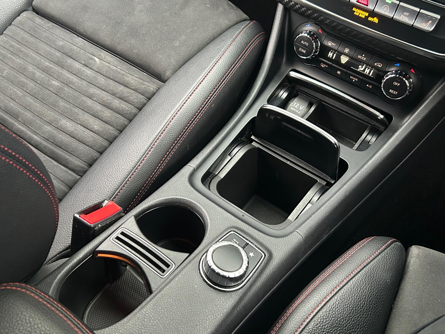 Used Mercedes-Benz A-Class 2017 for sale - 77574982: Photo 34