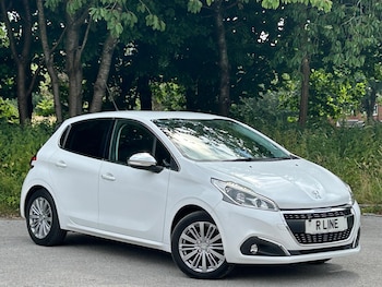 Used Peugeot 208 2016 for sale - 79094084: Photo