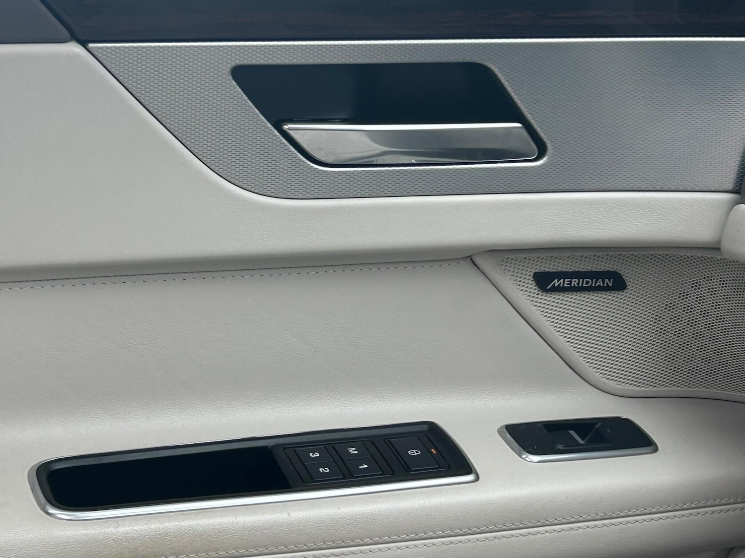 Used Jaguar XF for sale - 77793811: Photo 50