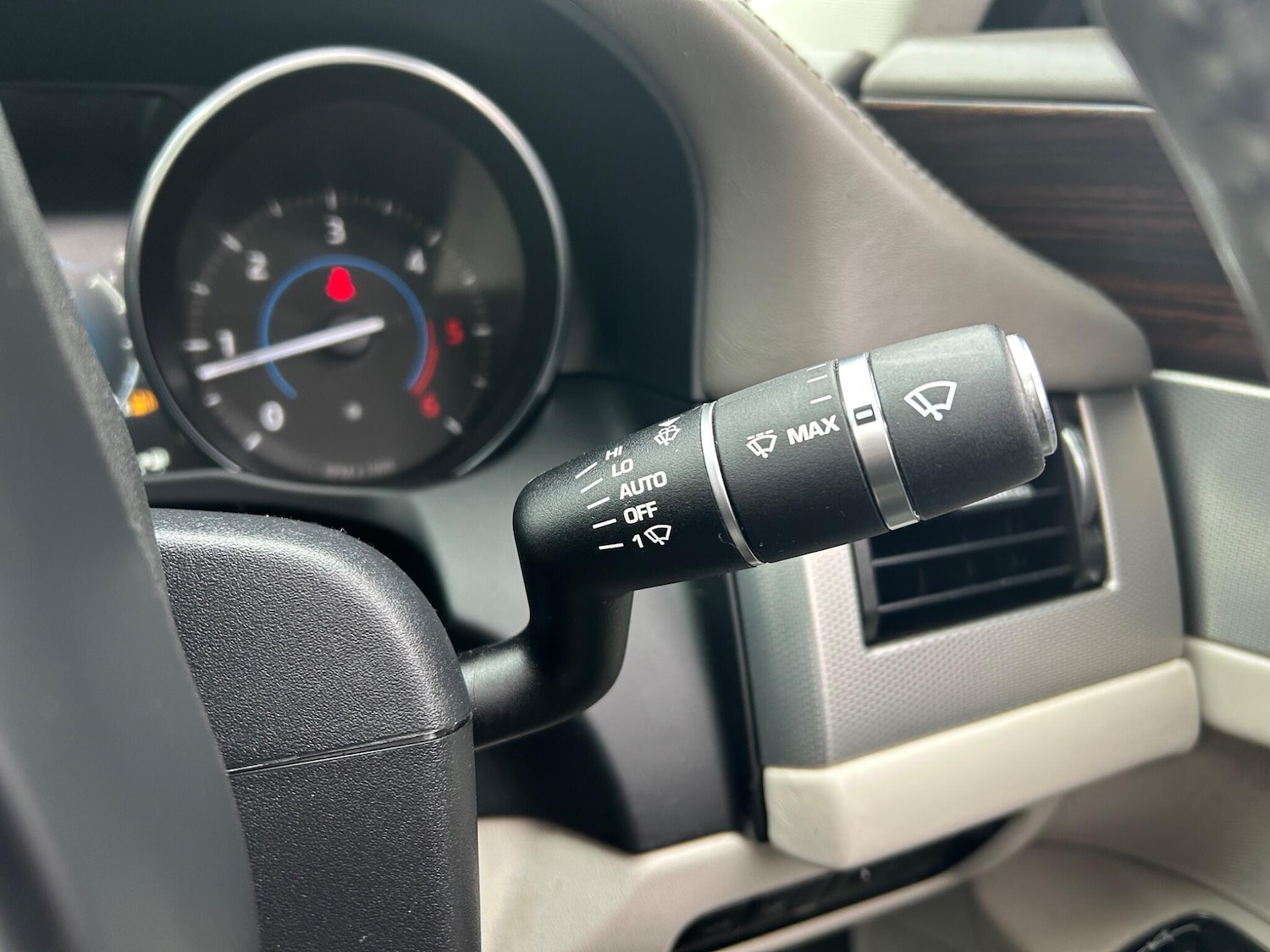 Used Jaguar XF for sale - 77793811: Photo 64