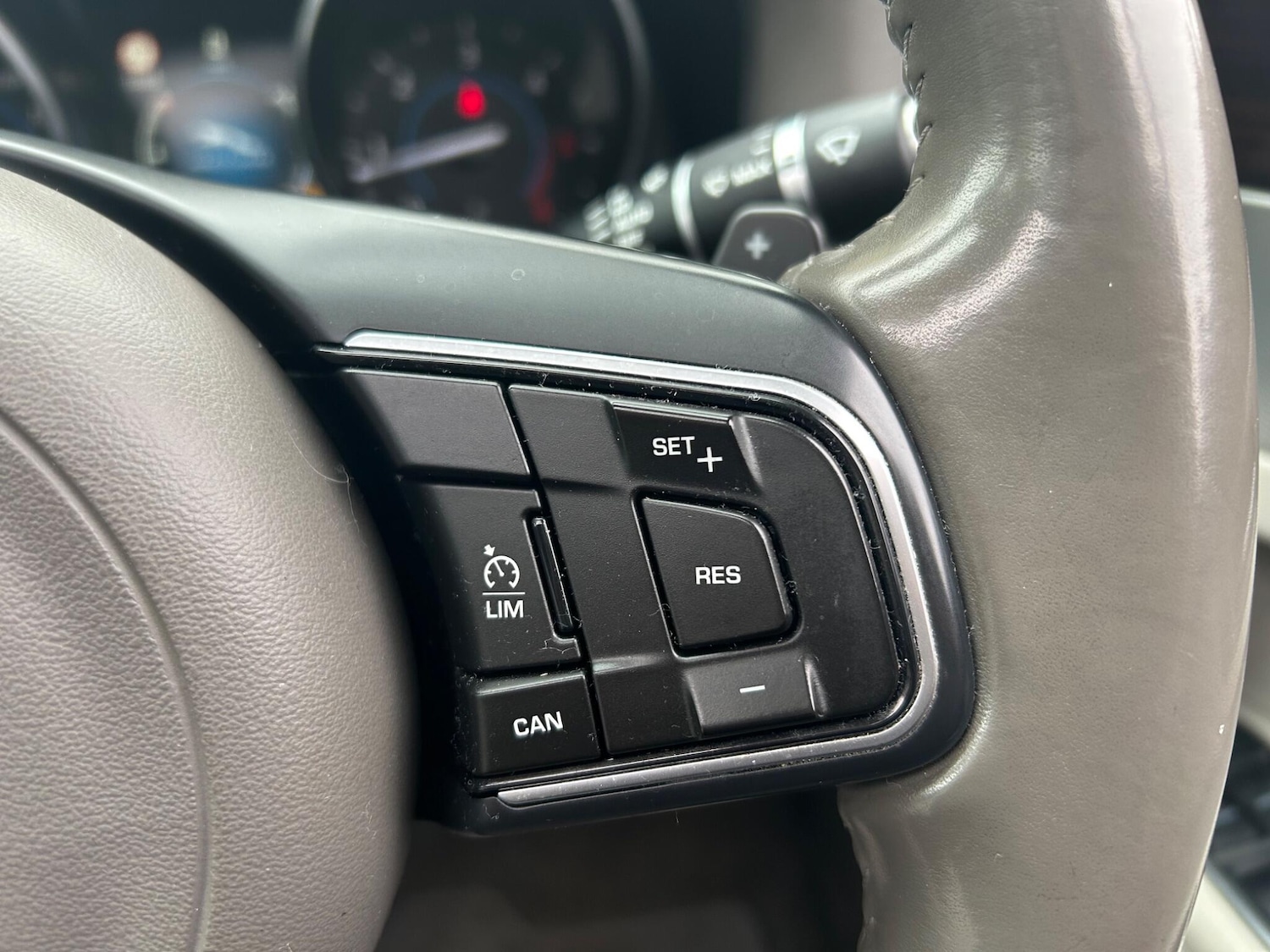 Used Jaguar XF for sale - 77793811: Photo 66