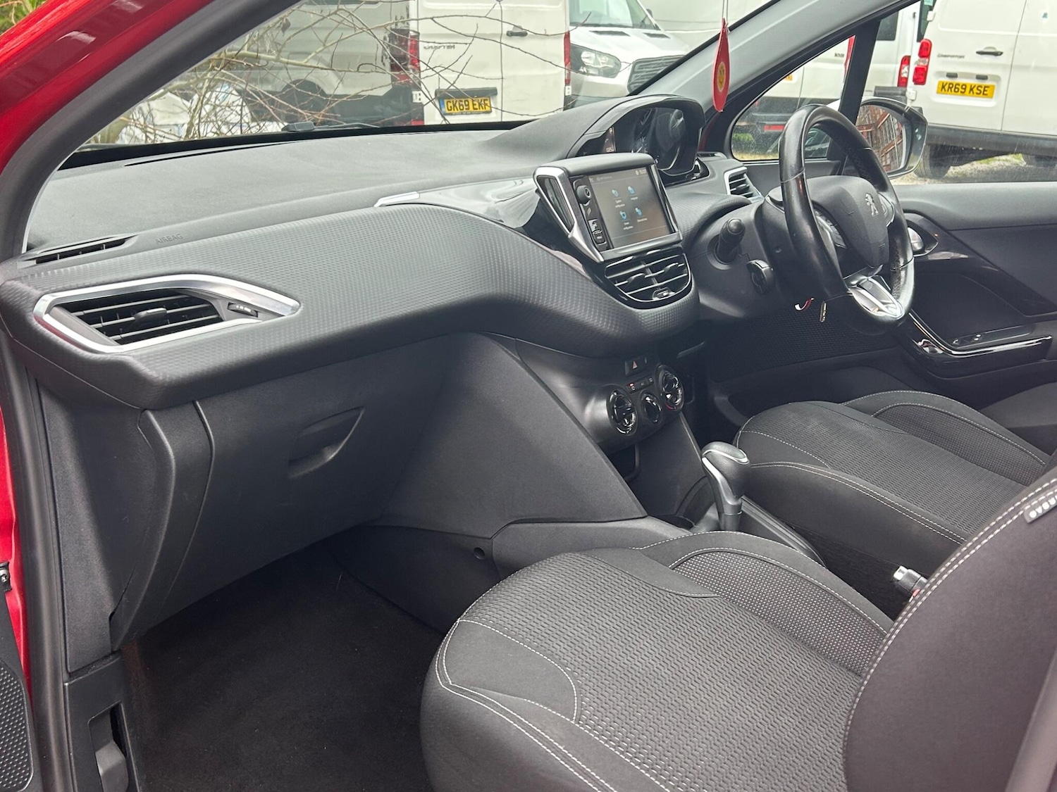Used Peugeot 208 for sale - 77824781: Photo 15