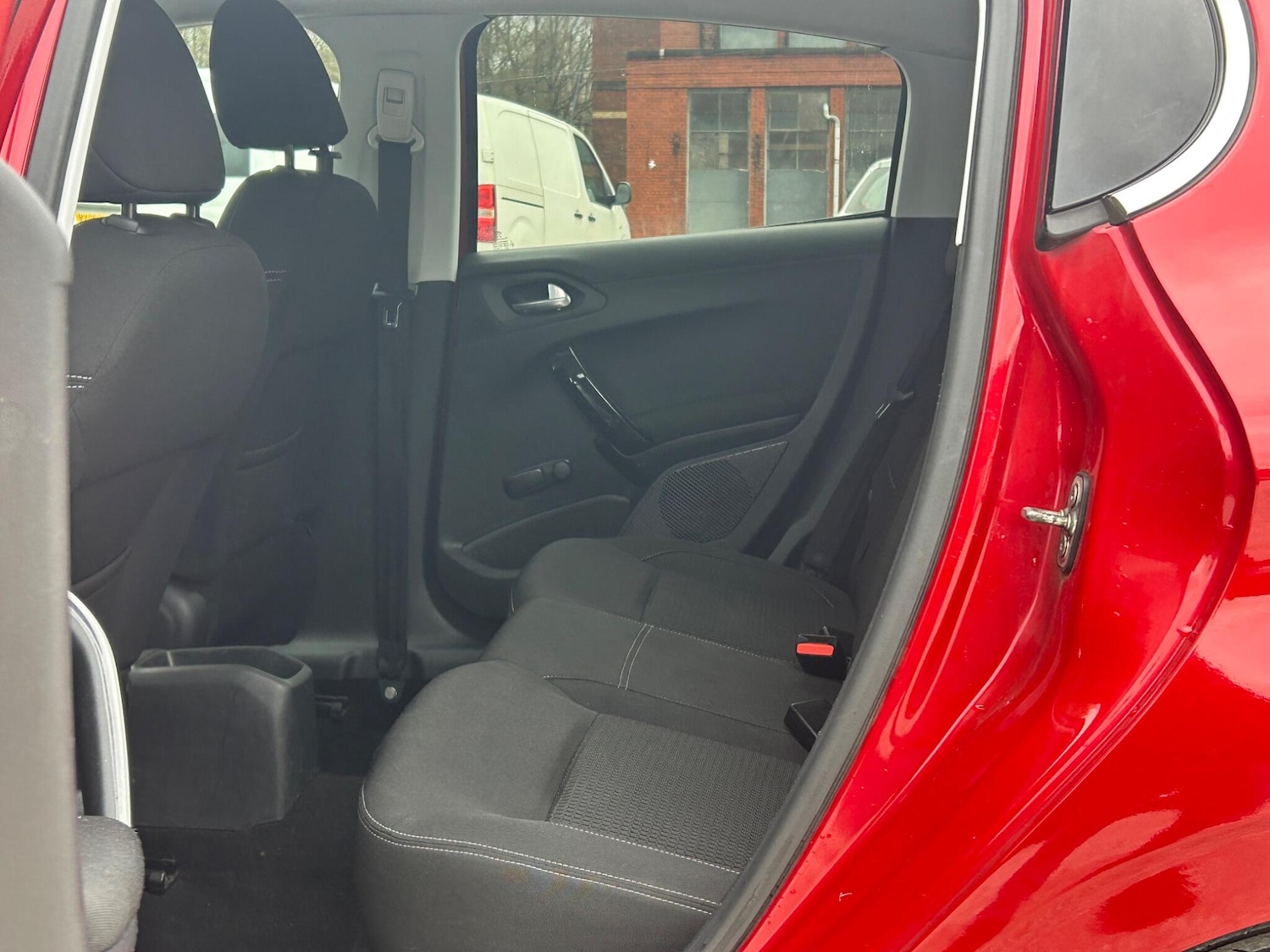 Used Peugeot 208 for sale - 77824781: Photo 23