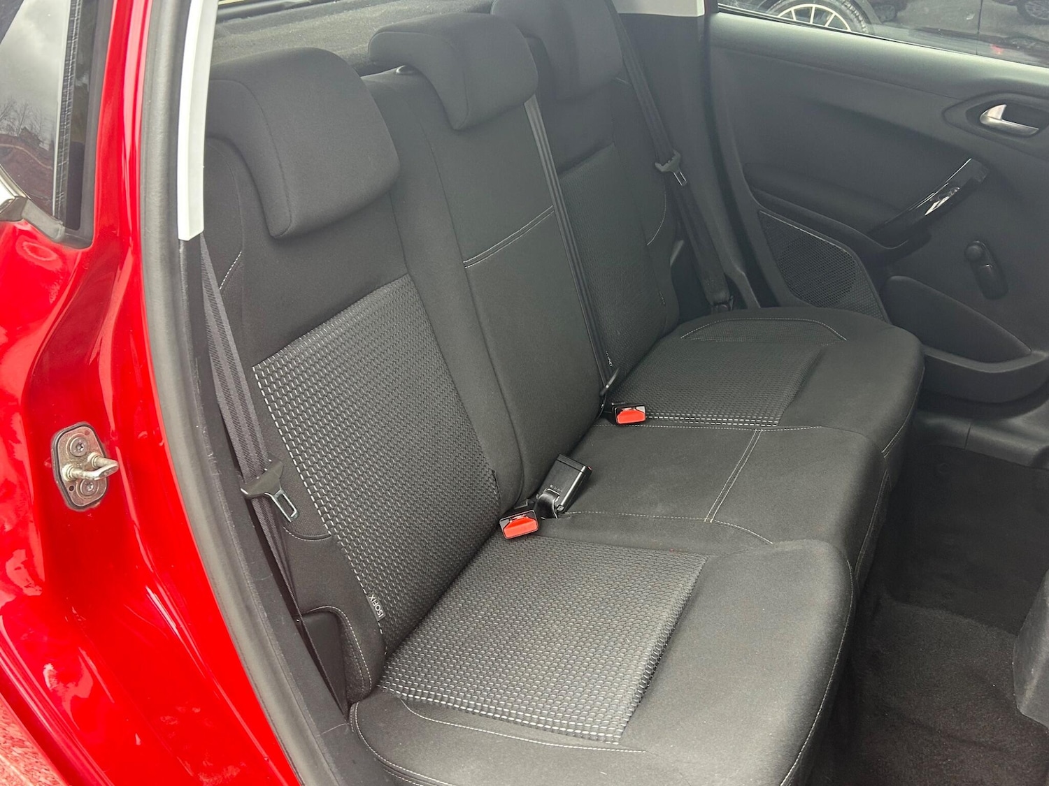 Used Peugeot 208 for sale - 77824781: Photo 24