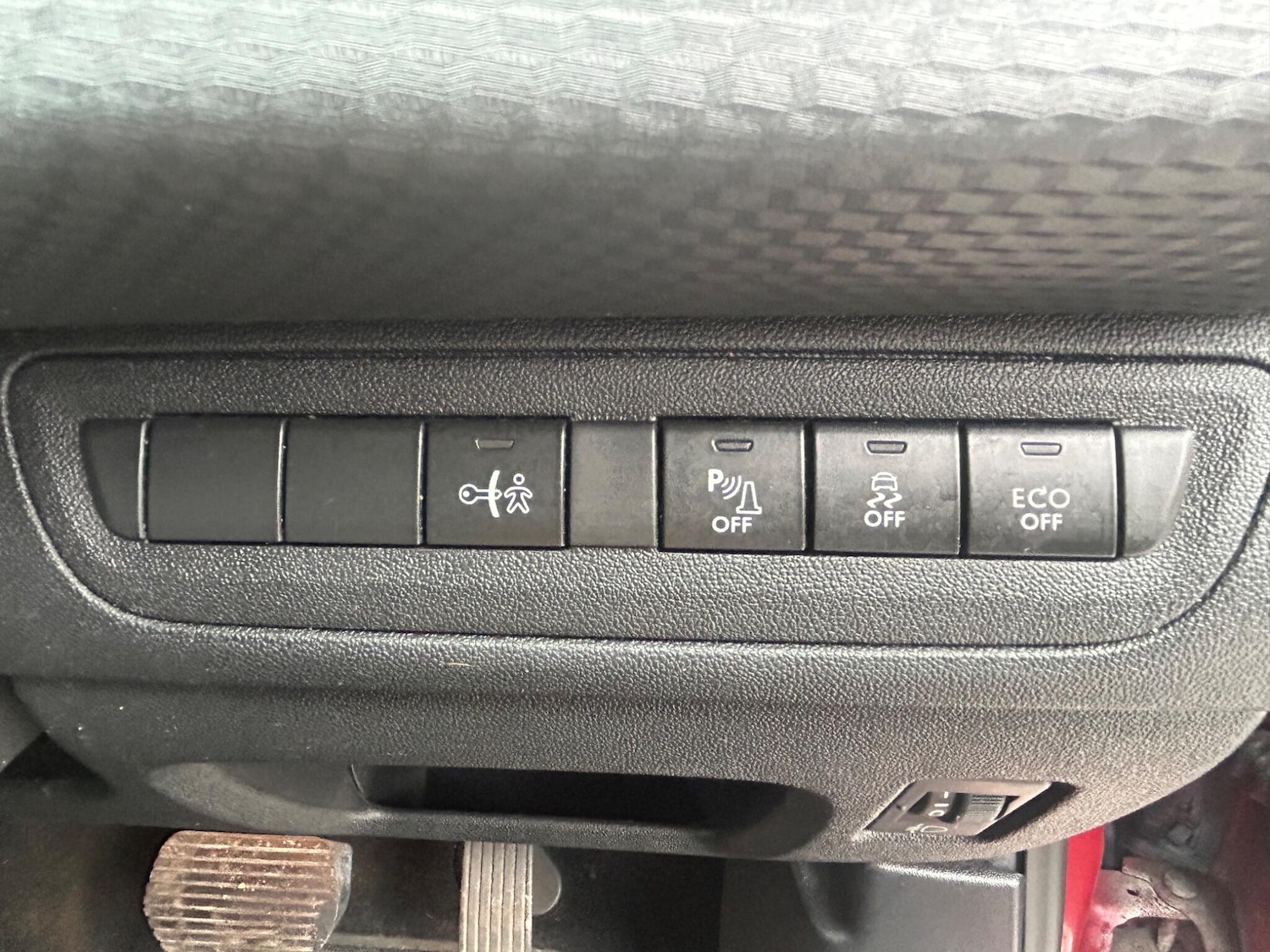 Used Peugeot 208 for sale - 77824781: Photo 27