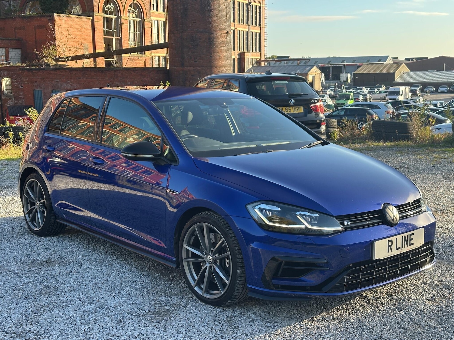 Used Volkswagen Golf 2018 for sale - 76607925: Photo 1