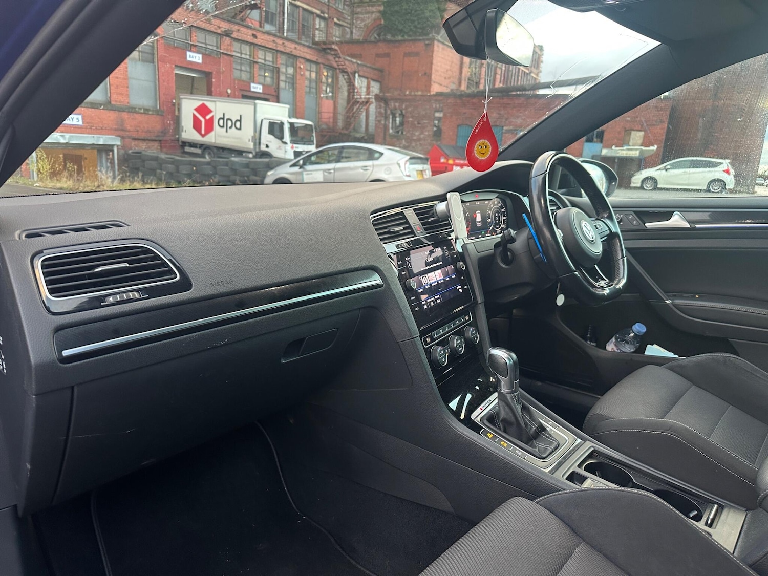 Used Volkswagen Golf 2018 for sale - 76607925: Photo 29