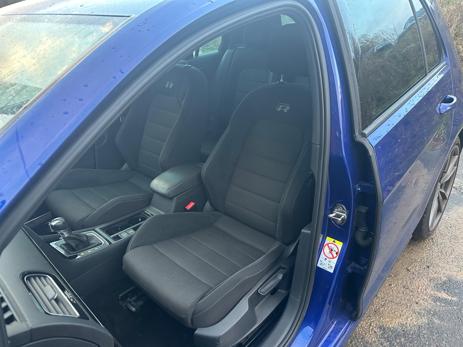 Used Volkswagen Golf 2018 for sale - 76607925: Photo 31