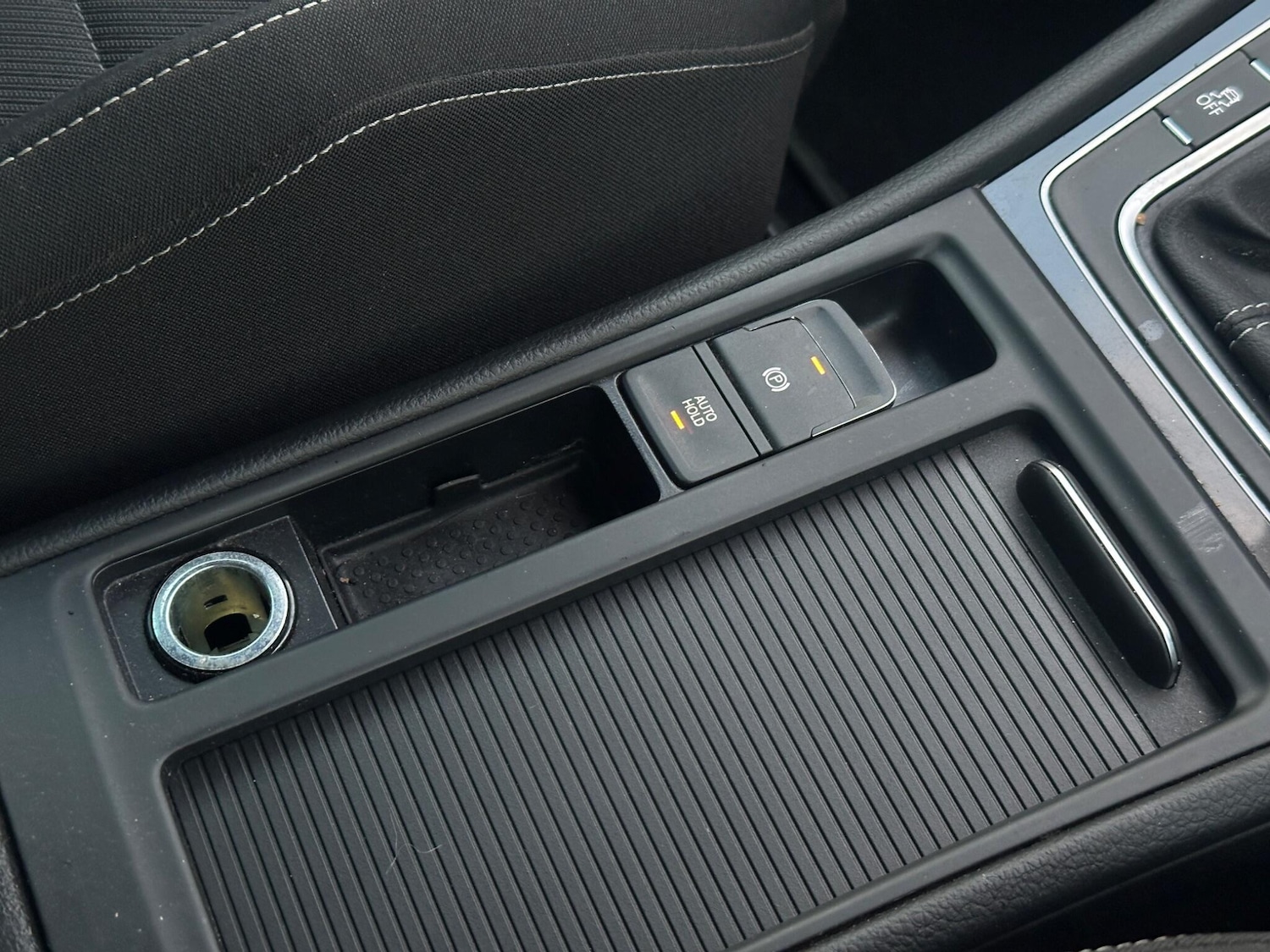 Used Volkswagen Golf 2018 for sale - 76607925: Photo 60