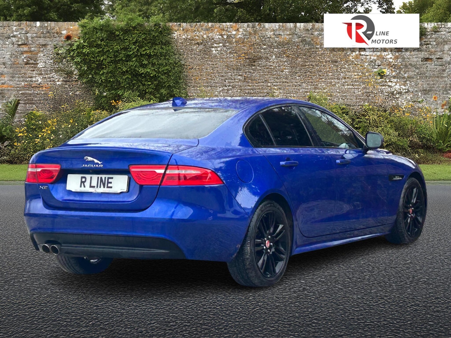 Used Jaguar XE 2018 for sale - 77131662: Photo 10