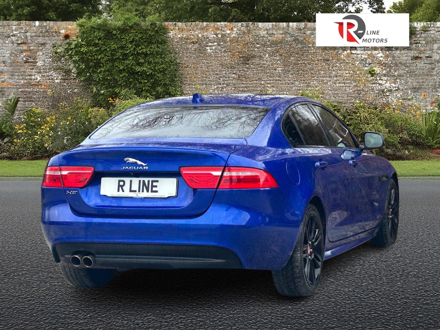Used Jaguar XE 2018 for sale - 77131662: Photo 11