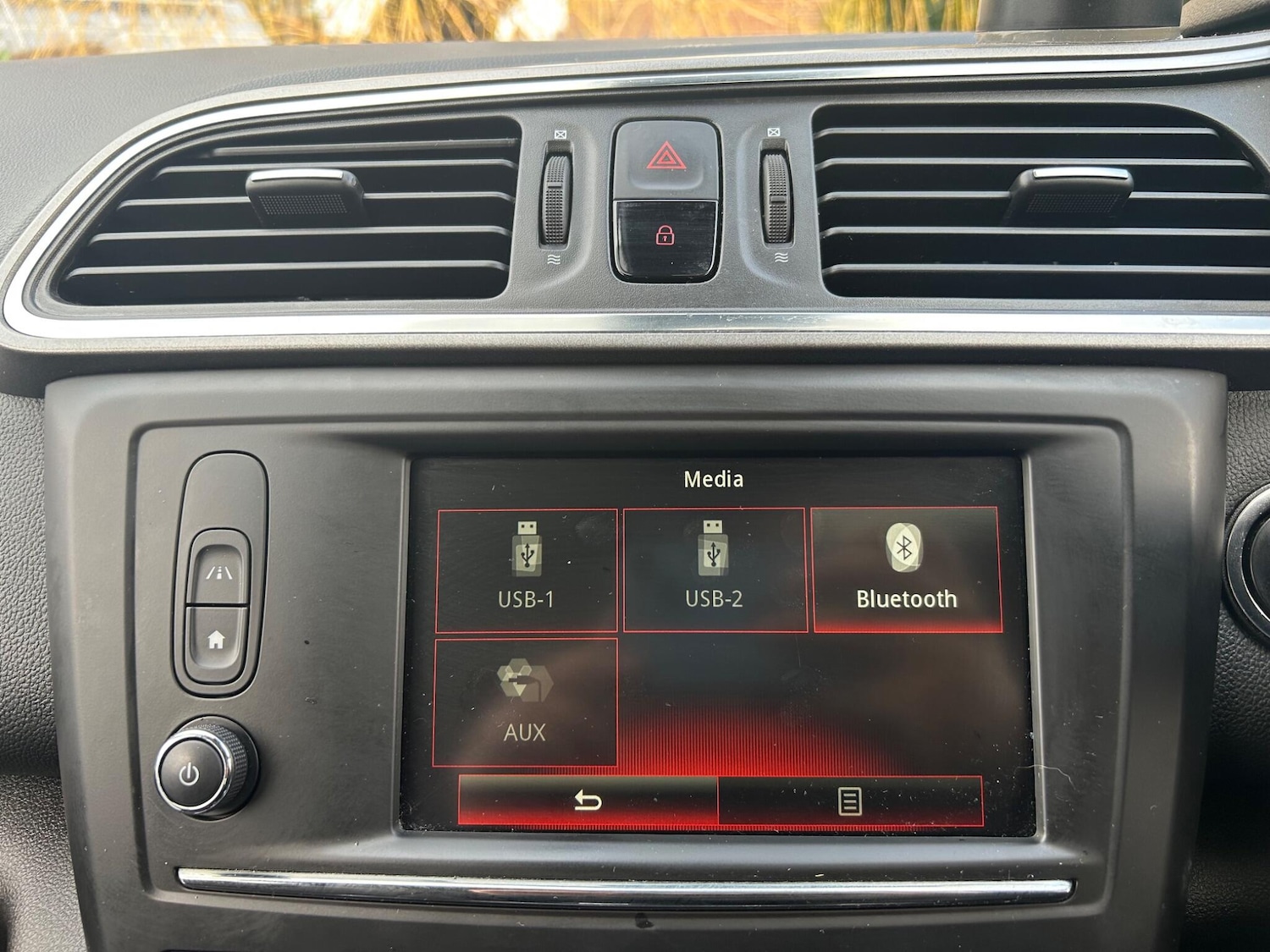 Used Renault Kadjar for sale - 78034886: Photo 25